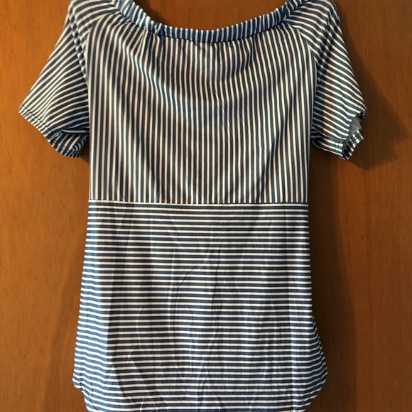 Off shoulders top - Picture 4 of 4